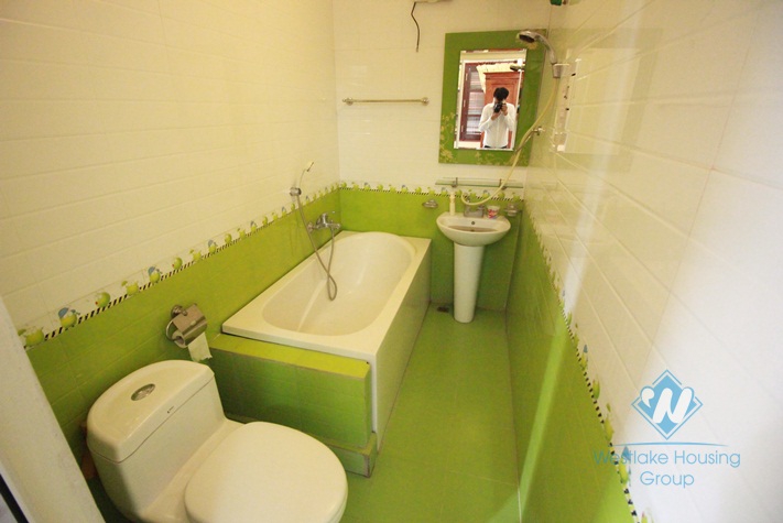 Newly renovated house with 05 bedrooms for rent in Xuan Dieu Street, Tay Ho, Hanoi.